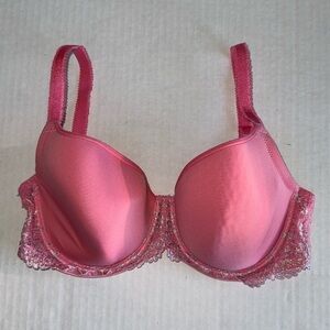 Wacoal Embrace Lace Trim Underwire Bra